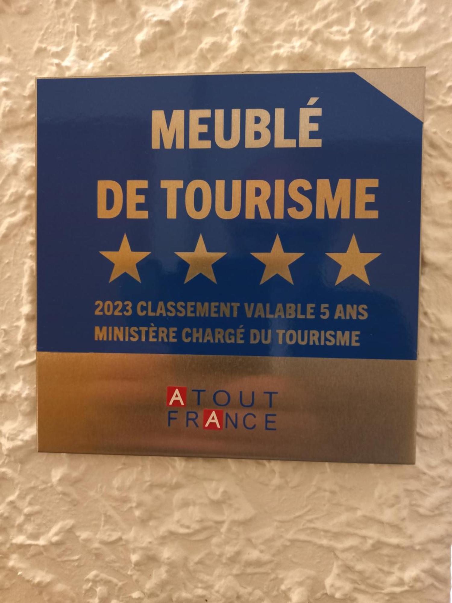 Appartement-Terrasse Parking Prive Meuble De Tourisme 4 Etoiles 贝尔福 外观 照片