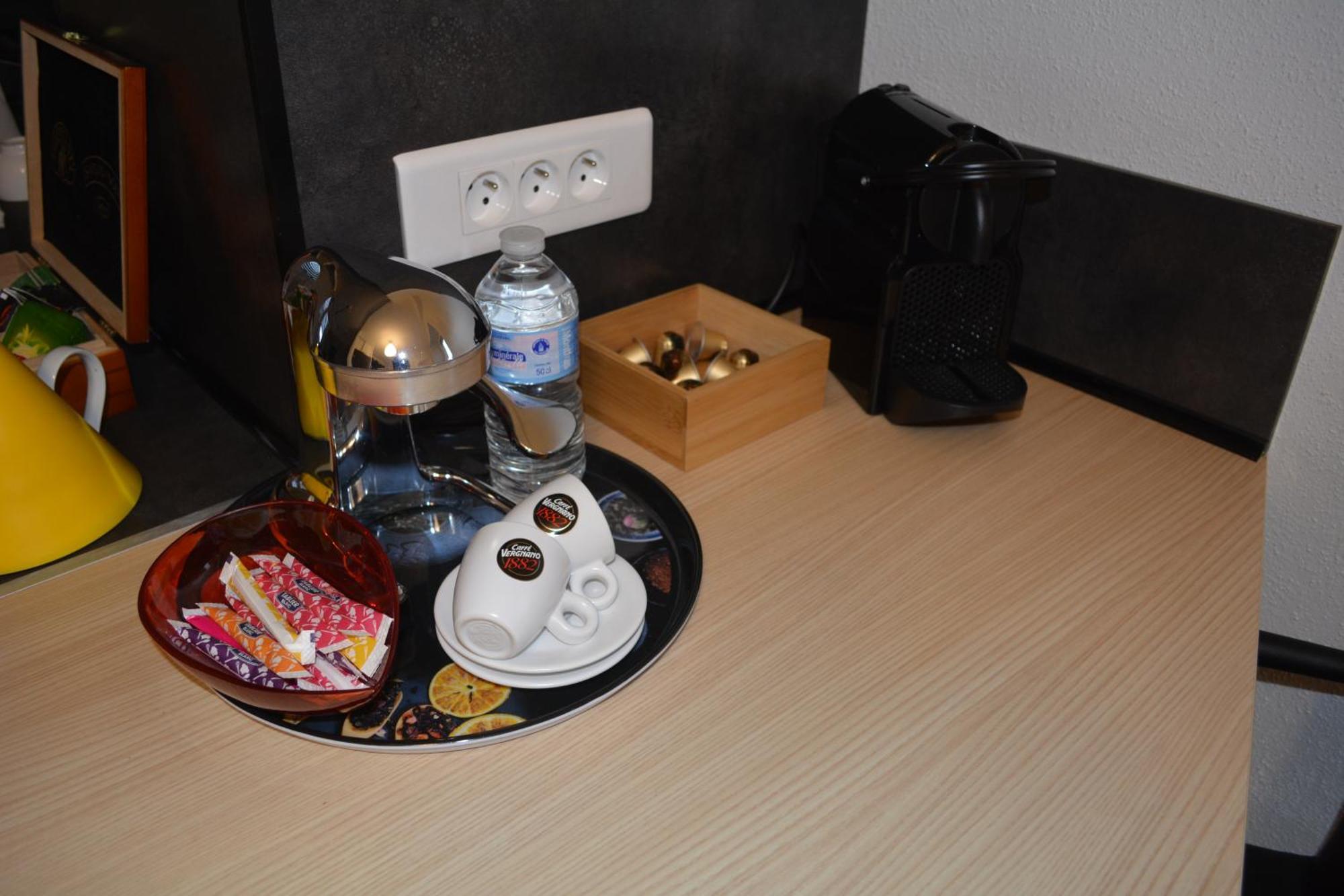Appartement-Terrasse Parking Prive Meuble De Tourisme 4 Etoiles 贝尔福 外观 照片