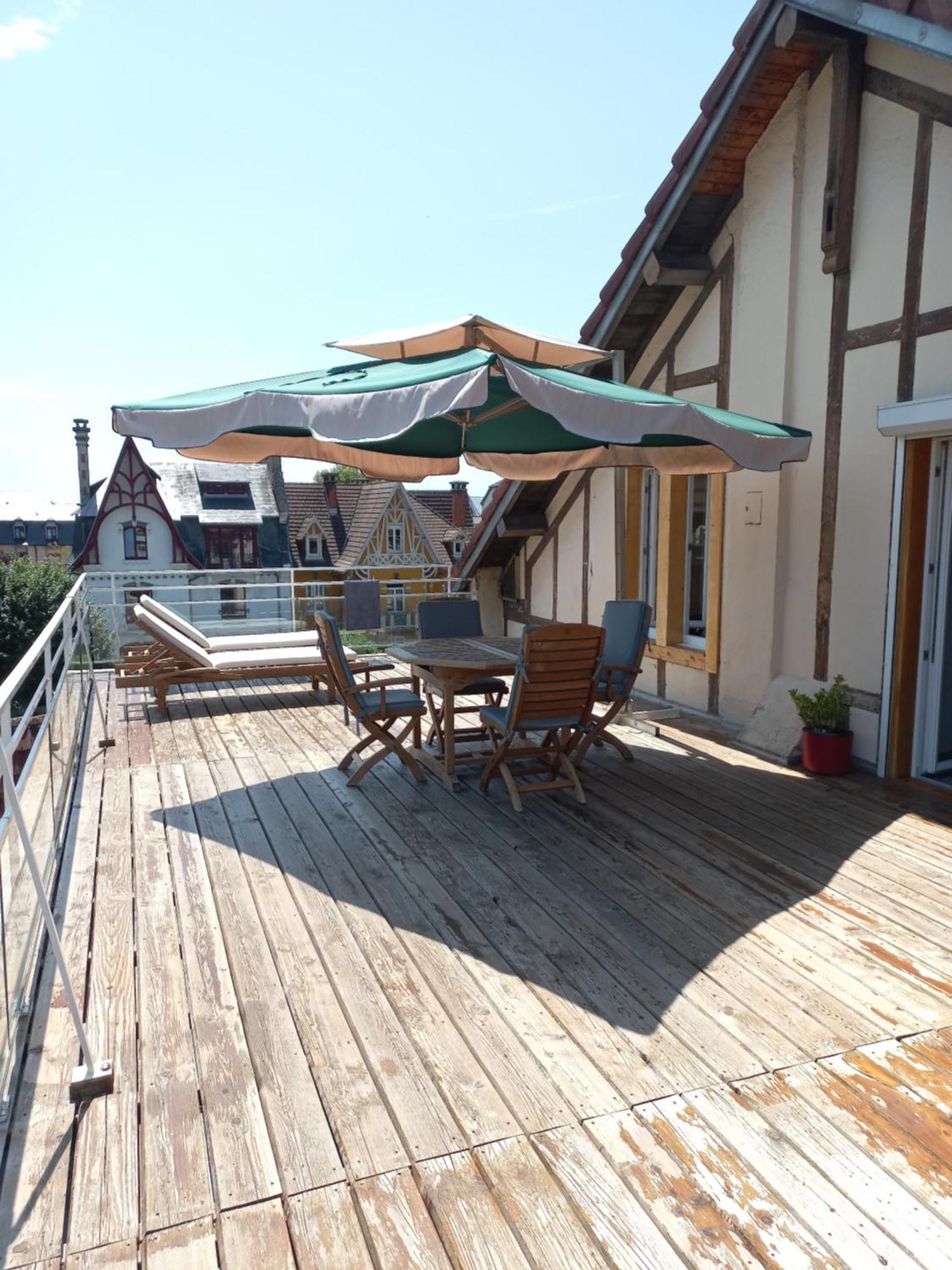Appartement-Terrasse Parking Prive Meuble De Tourisme 4 Etoiles 贝尔福 外观 照片